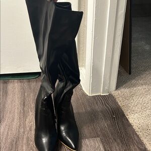 Elegant Black Heeled Boots for Women